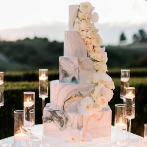 WEDDING CAKE